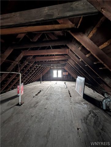 1881 Clinton Street, Buffalo, NY 14206