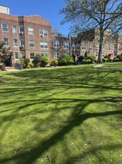 141-13 78th Road 2M, Flushing, NY 11367
