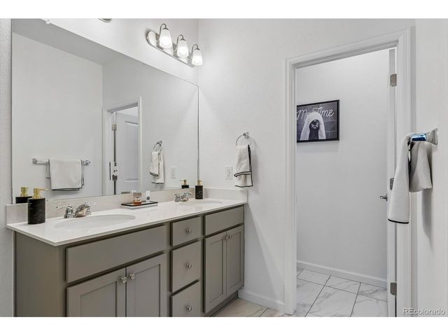 6910 Merseyside Ln, Castle Pines, CO 80108