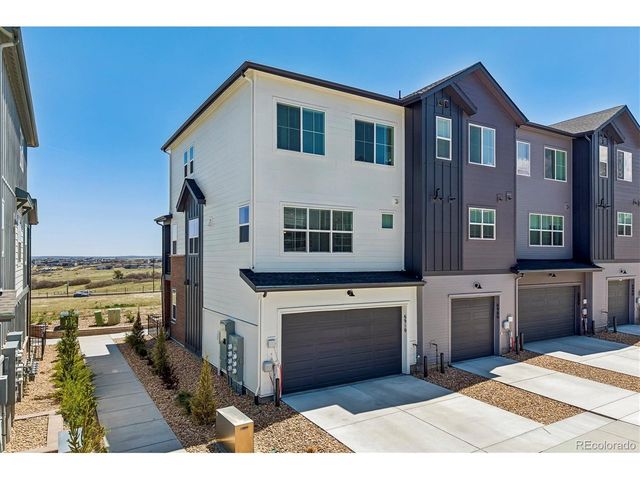6910 Merseyside Ln, Castle Pines, CO 80108