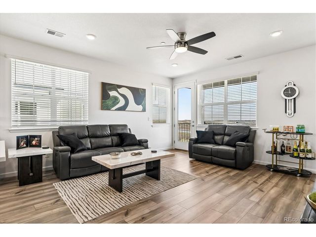 6910 Merseyside Ln, Castle Pines, CO 80108