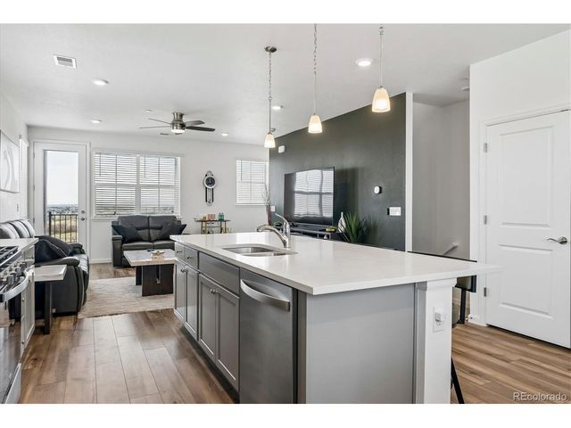 6910 Merseyside Ln, Castle Pines, CO 80108