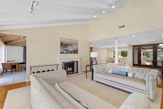 11 Tiburon Bay, Newport Beach, CA 92625