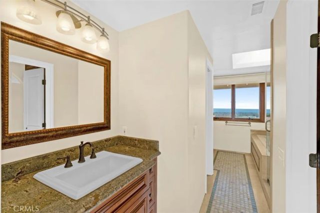 11 Tiburon Bay, Newport Beach, CA 92625