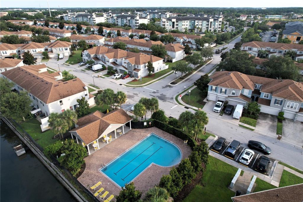 Image 21 of property listing at 1034 CHALCEDONY STREET, Kissimmee, FL 34744