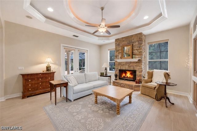 2116 Harlans RUN, Naples, FL 34105