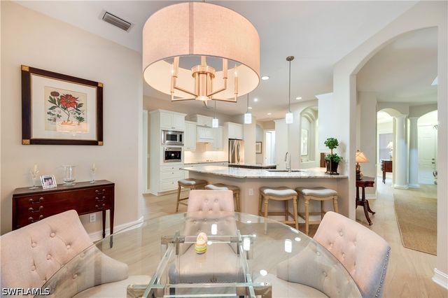 2116 Harlans RUN, Naples, FL 34105