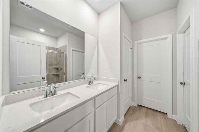 6603 Hidden Dunes Drive, Baytown, TX 77521