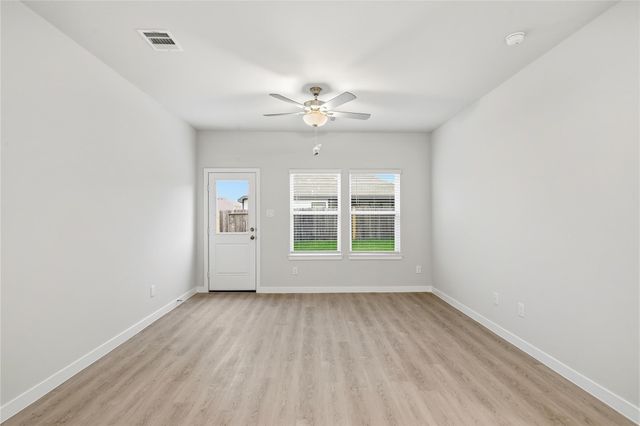6603 Hidden Dunes Drive, Baytown, TX 77521