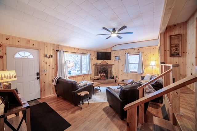 33 Cedar St Street, Jay, NY 12941