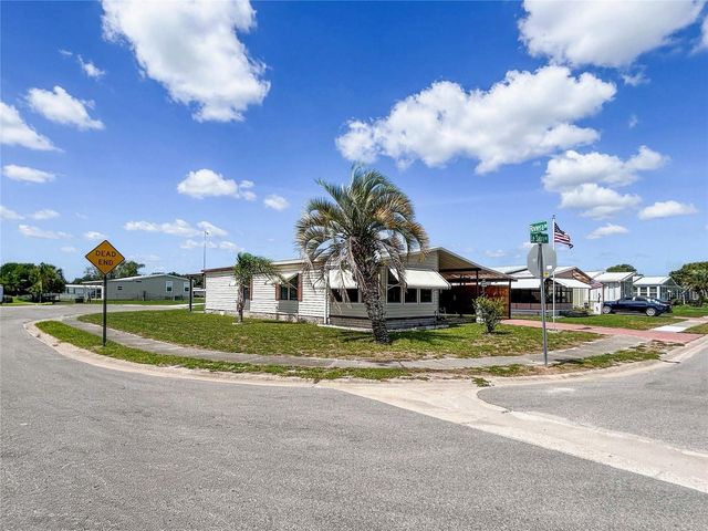 36412 LE SABRE WAY, Zephyrhills, FL 33541