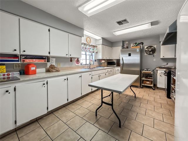 36412 LE SABRE WAY, Zephyrhills, FL 33541