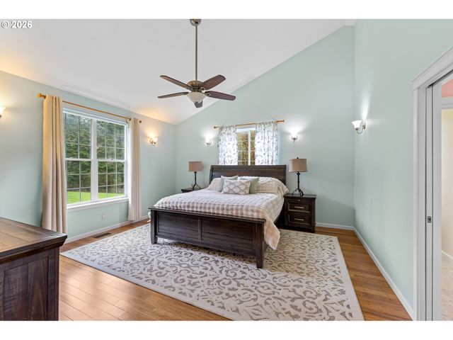 7015 Ne FERRIS Rd, La Center, WA 98629