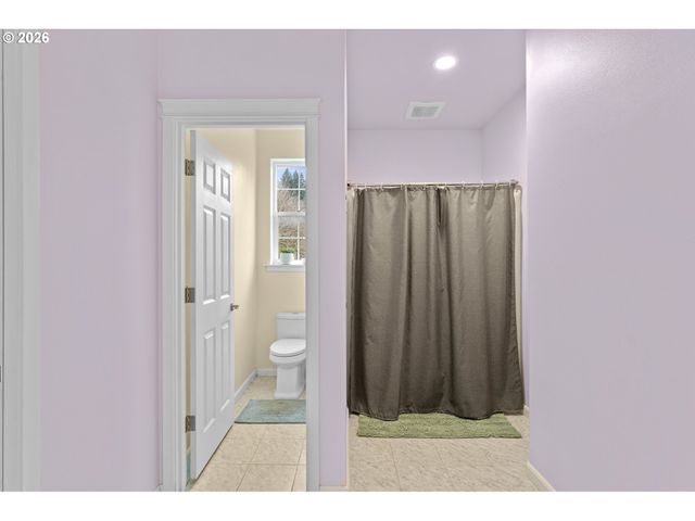 7015 Ne FERRIS Rd, La Center, WA 98629