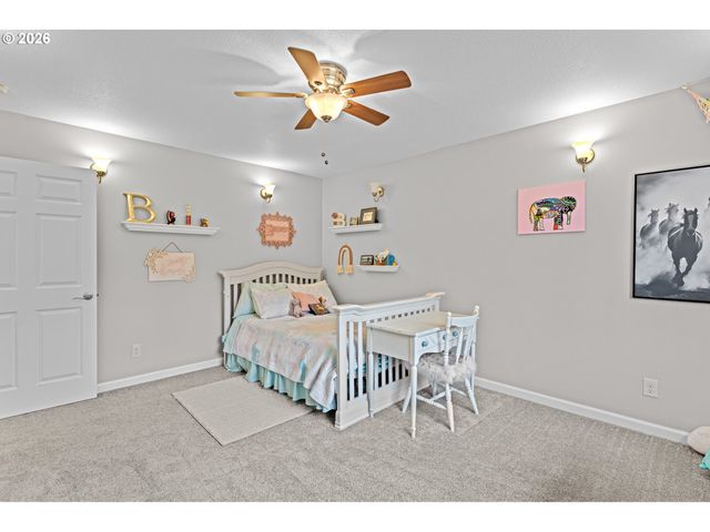 7015 Ne FERRIS Rd, La Center, WA 98629