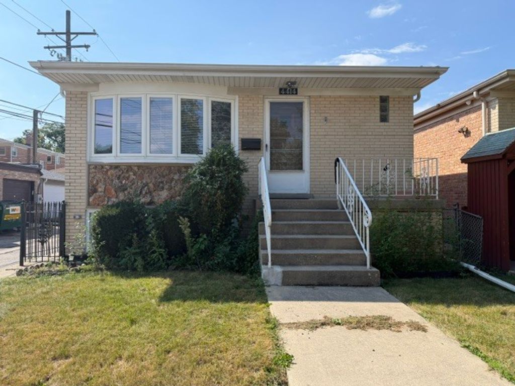 4414 N Nagle Avenue 1, Harwood Heights, IL 60706
