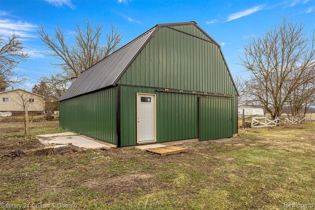 11211 Dennison Road, Milan, MI 48160