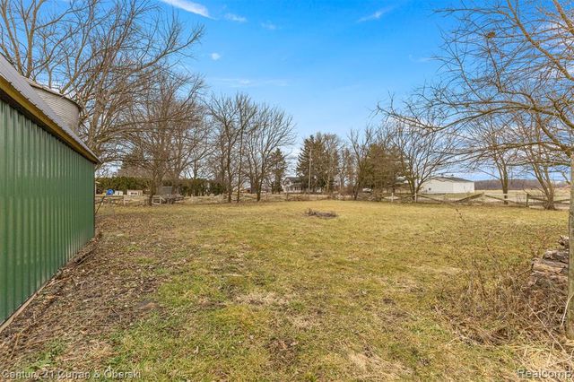 11211 Dennison Road, Milan, MI 48160