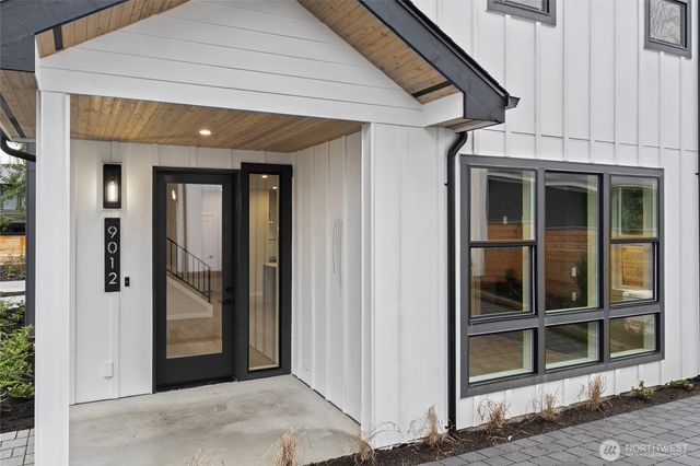 9012 124th Lane NE, Kirkland, WA 98033