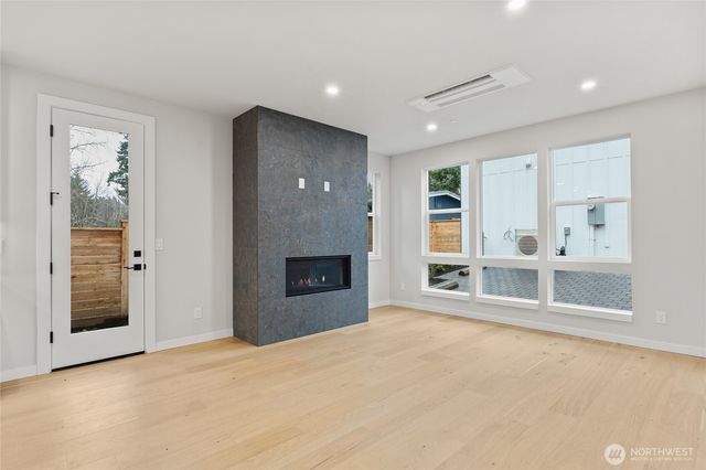 9012 124th Lane NE, Kirkland, WA 98033