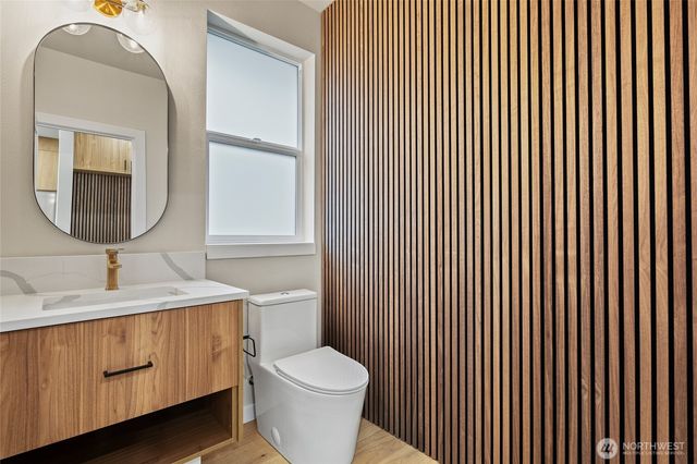 9012 124th Lane NE, Kirkland, WA 98033