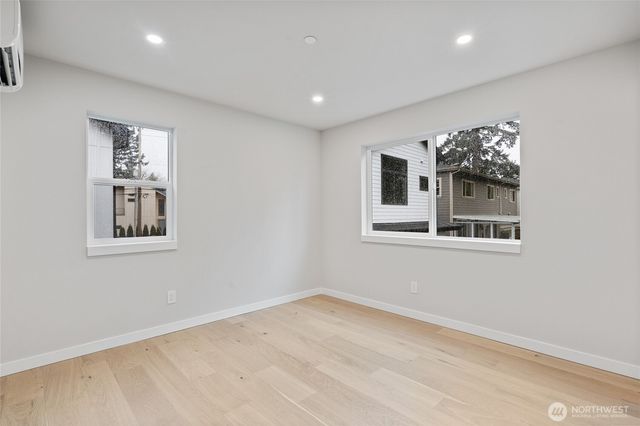 9012 124th Lane NE, Kirkland, WA 98033