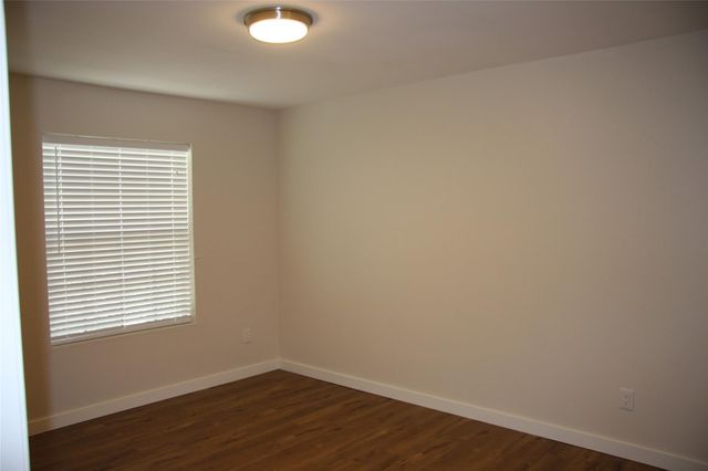 2750 Holly Hall Street 309, Houston, TX 77054