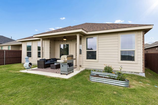 10121 Poinsett Way, Fort Worth, TX 76108