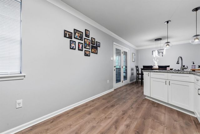 103 N Beverly Avenue, Sherwood, AR 72120