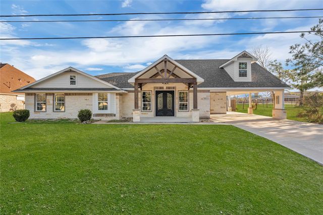 402 Bayou Bend, Baytown, TX 77521