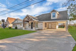 402 Bayou Bend, Baytown, TX 77521