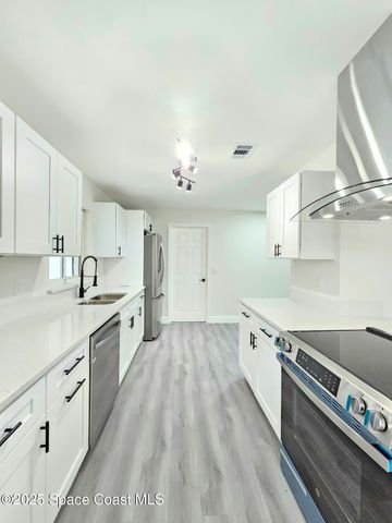 805 Highland Terrace, Titusville, FL 32796