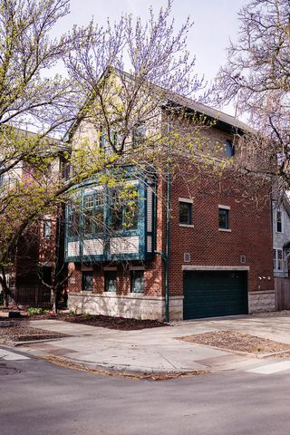 3056 N Paulina Street, Chicago, IL 60657