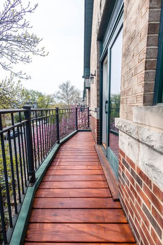 3056 N Paulina Street, Chicago, IL 60657
