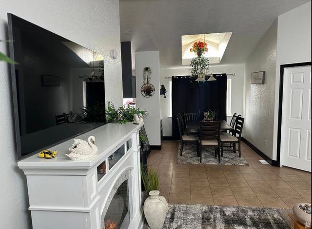 265 N MINDELLA WAY, Layton, UT 84041
