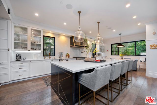 320 N Alta Vista Boulevard, Los Angeles, CA 90036