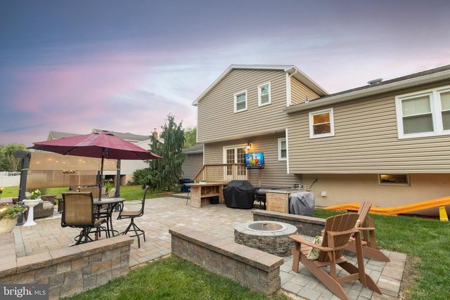 64 WESLEYAN DR, Hamilton, NJ 08690
