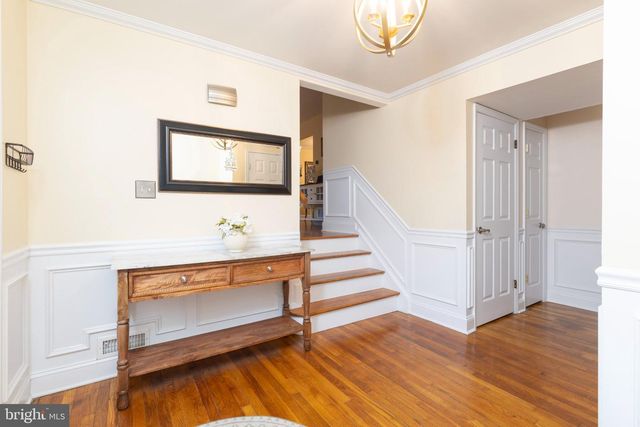 64 WESLEYAN DR, Hamilton, NJ 08690