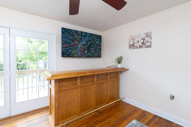 64 WESLEYAN DR, Hamilton, NJ 08690