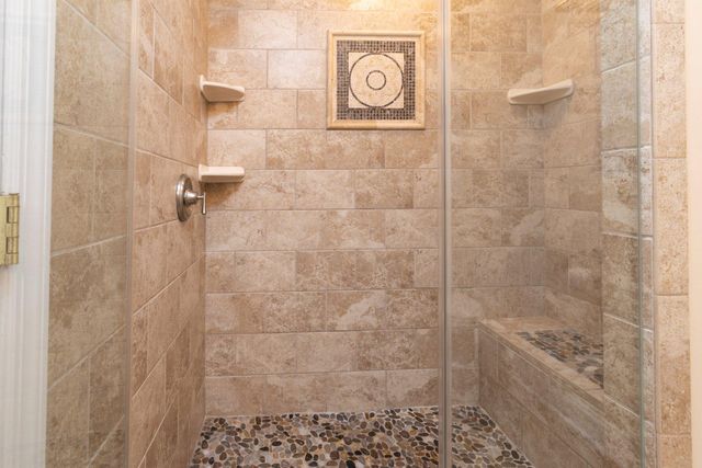 64 WESLEYAN DR, Hamilton, NJ 08690
