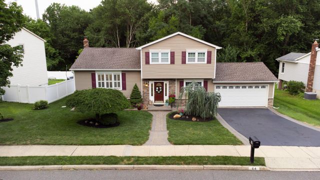 64 WESLEYAN DR, Hamilton, NJ 08690