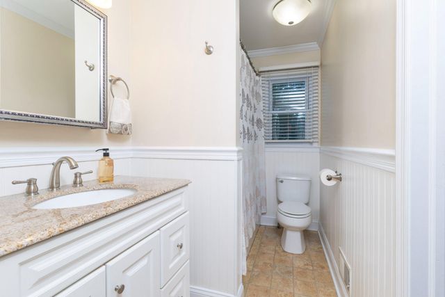 64 WESLEYAN DR, Hamilton, NJ 08690