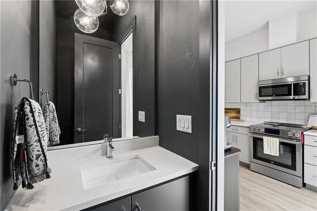 2199 Lenox Road NE 12, Atlanta, GA 30324