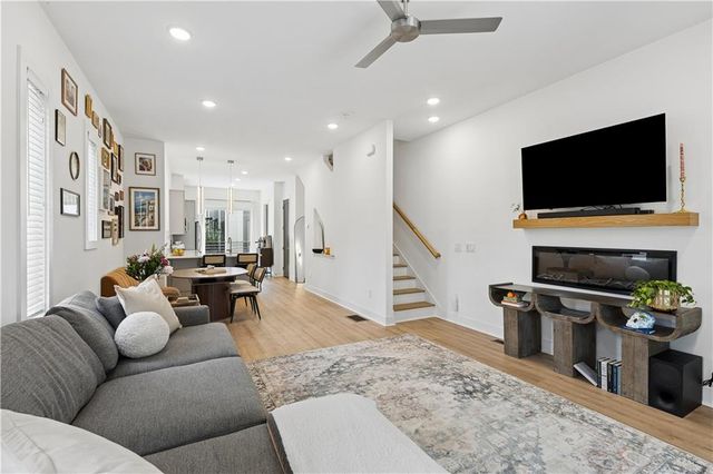 2199 Lenox Road NE 12, Atlanta, GA 30324