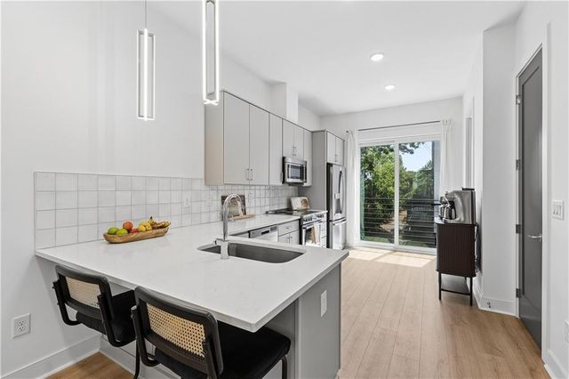 2199 Lenox Road NE 12, Atlanta, GA 30324