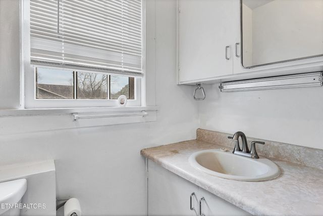 508 S Ruth St, Maryville, TN 37803