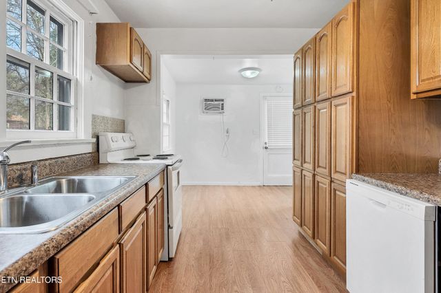 508 S Ruth St, Maryville, TN 37803