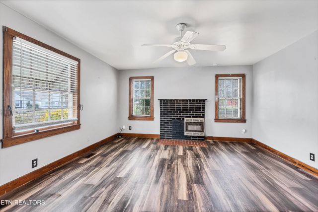 508 S Ruth St, Maryville, TN 37803