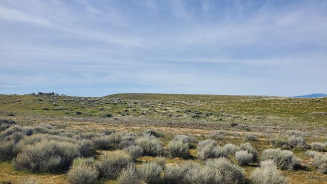 130th St West & Avenue I-8, Lancaster, CA 93536