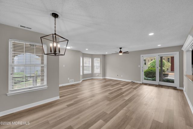 83 Tulip Lane, Freehold, NJ 07728
